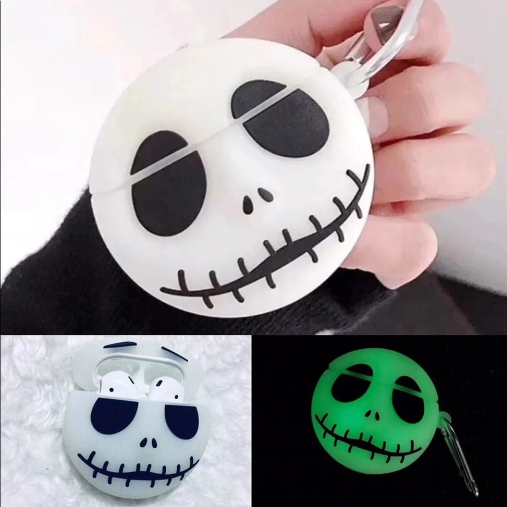 The Nightmare Before Christmas airpods Case 1/2